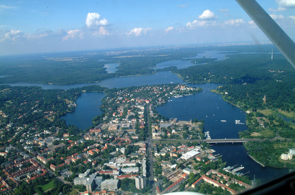 Kunsthaus Kurgan Apartamento Potsdam Quarto foto